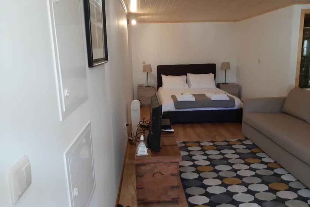 Aurora Papas Apartman Provesende Kültér fotó