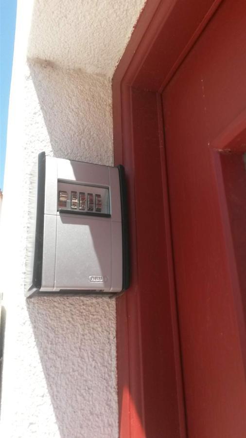 Aurora Papas Apartman Provesende Kültér fotó